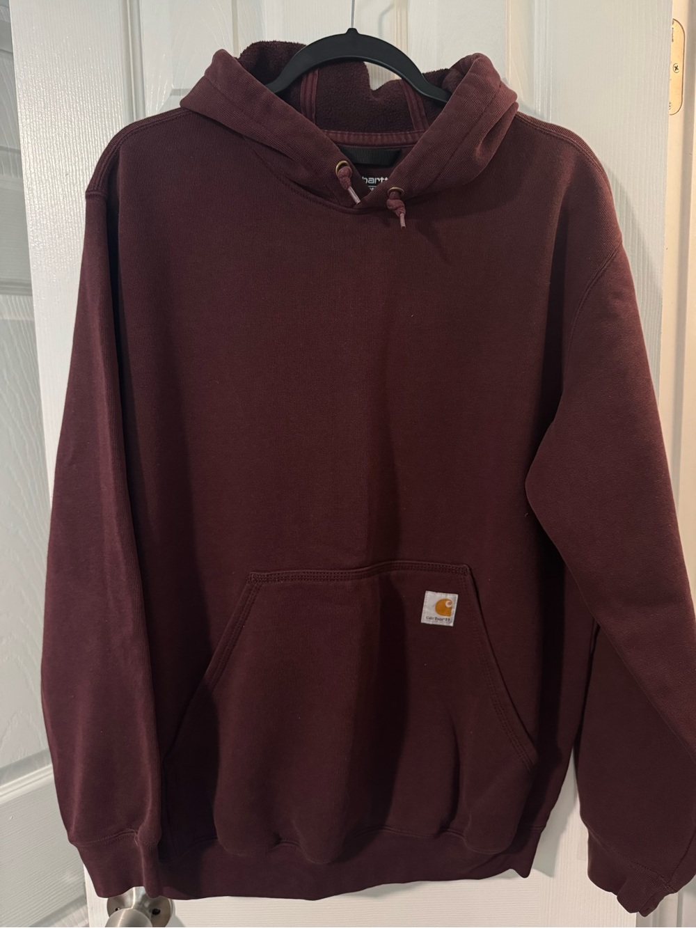 Carhartt Men's Hoodie in Deep Maroon